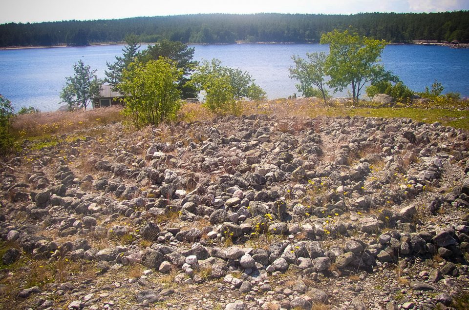 The labyrinth of Kuggörarna