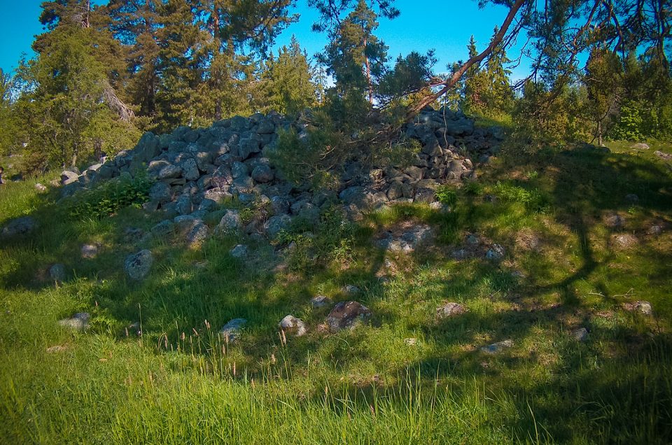 The Järvsta gravefield