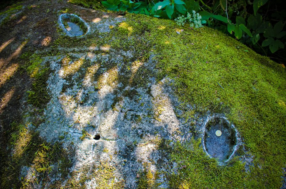 Sodinu Foot Stone or the Devil’s Stone